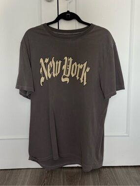 Brandy Melville New York Graphic Tee